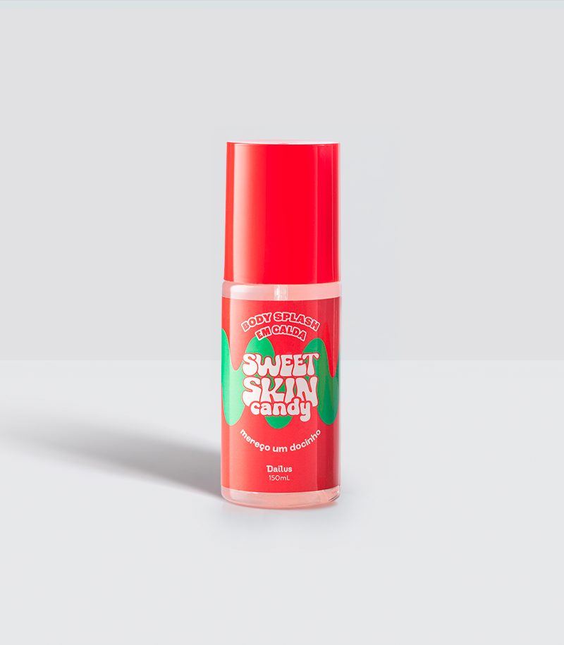 Foto do produto real: frasco vermelho Dailus Sweet Skin Candy sobre fundo cinza claro